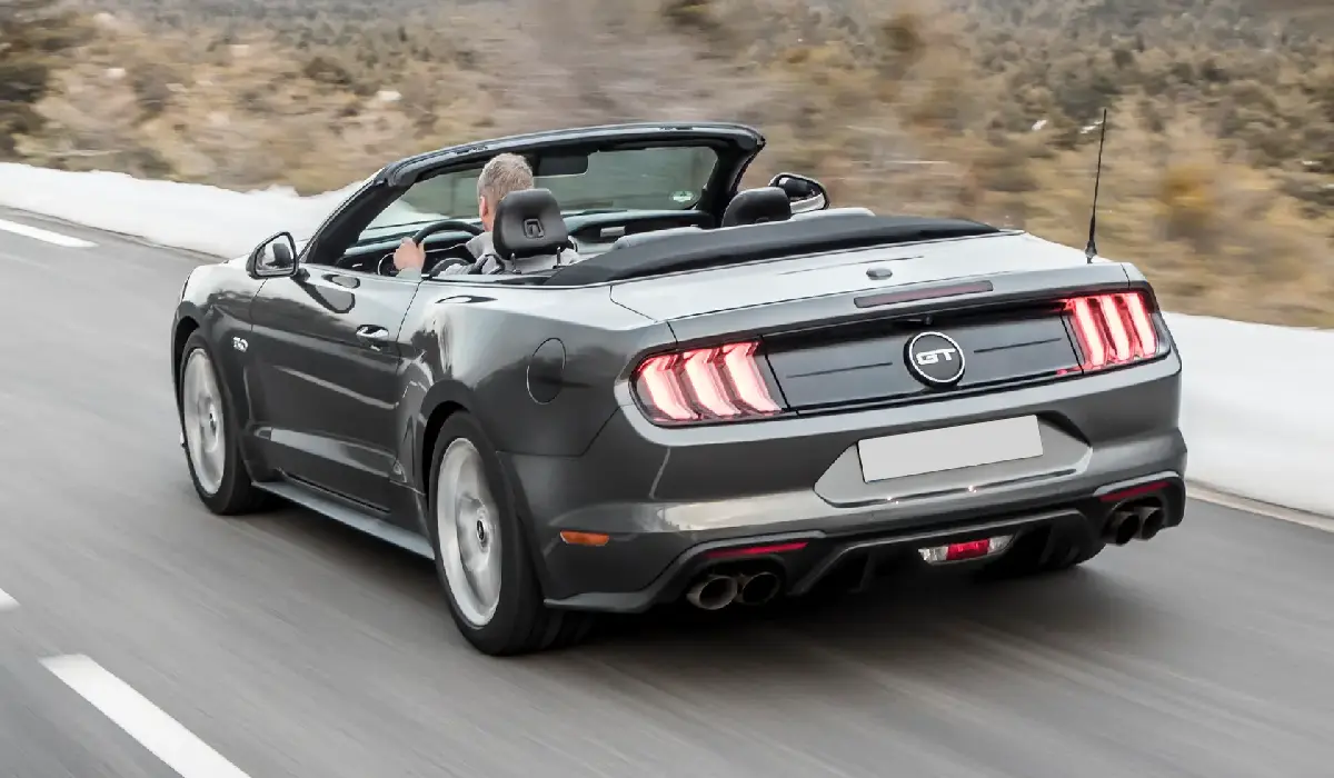 Ford - Mustang Ecoboost Premium Fastback - Cabriolet Car Rentals - Preowned Cabriolet Car - Exclusive Concierge Club.webp